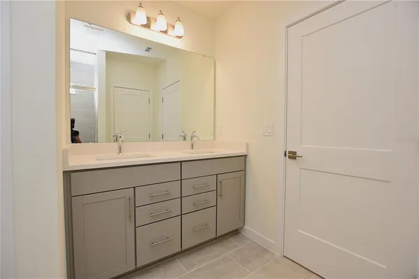 $2,700 | 3183 Cup Drive, Lakeland, FL 33803