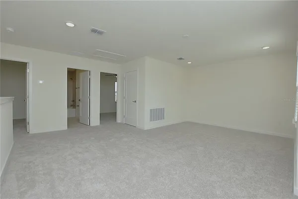 $2,700 | 3183 Cup Drive, Lakeland, FL 33803