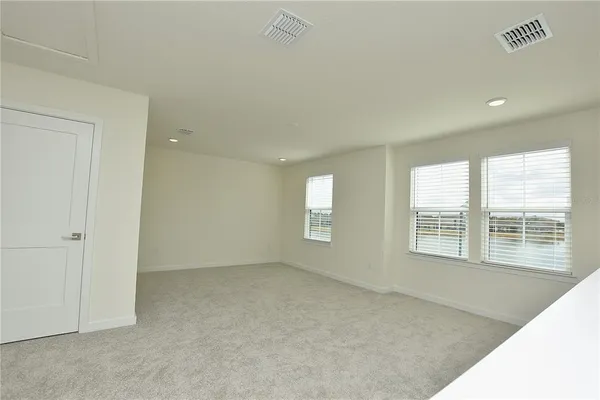 $2,700 | 3183 Cup Drive, Lakeland, FL 33803