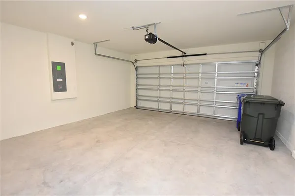 $2,700 | 3183 Cup Drive, Lakeland, FL 33803