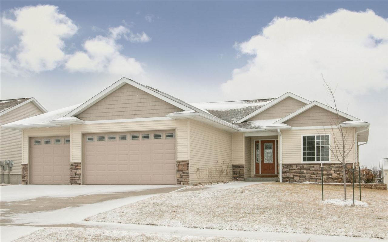35 Lily Pond Road North Liberty, IA 52317 - Photo 1 of 25 Gallery Image 1