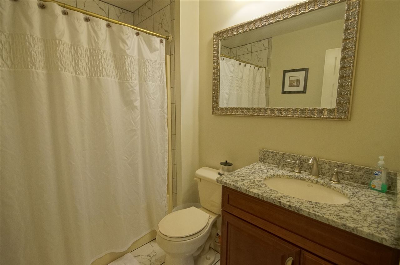 364 Winding Pond Road Londonderry, NH 03053 - Photo 20 of 37
