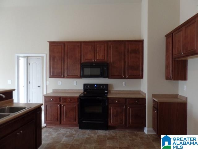 405 Rockview Trail Alabaster, AL 35114 - Photo 3 of 14