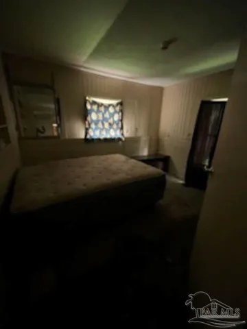 a view of a livingroom with furniture