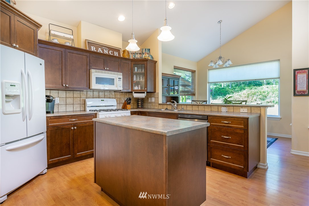4280 Masterson Road Blaine, WA 98230 - Photo 16 of 40 Gallery Image 16
