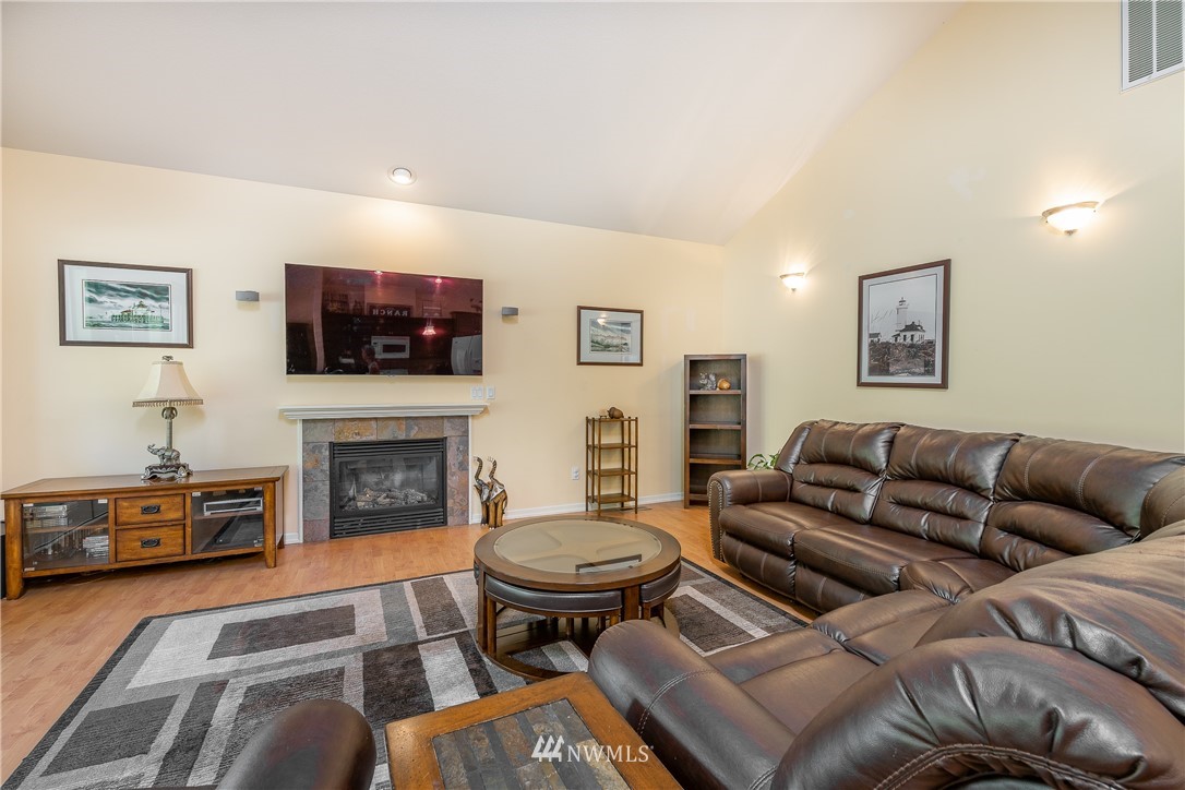 4280 Masterson Road Blaine, WA 98230 - Photo 8 of 40 Gallery Image 8