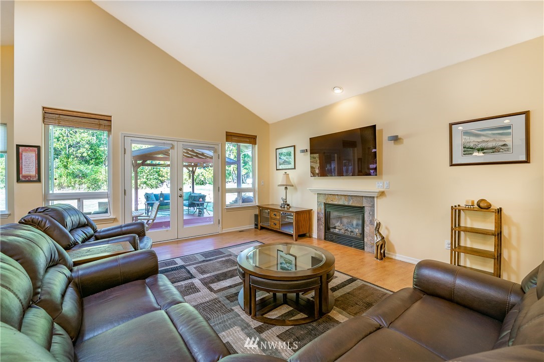 4280 Masterson Road Blaine, WA 98230 - Photo 9 of 40 Gallery Image 9