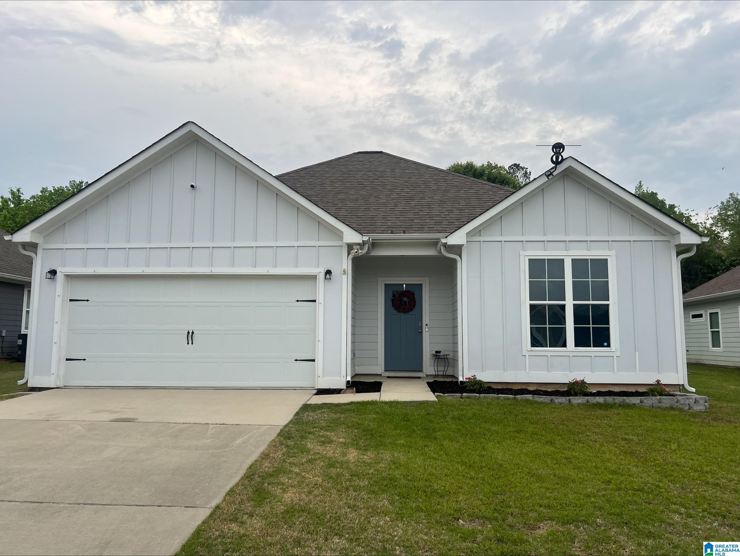 152 Ridgecrest Road Calera, AL 35040 - Photo 3 of 21