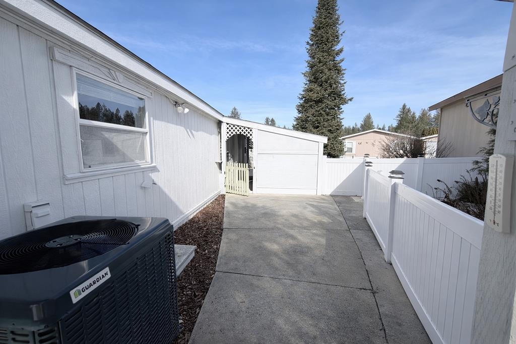 14725 North McClean Lane Mead, WA 99021 - Photo 30 of 38