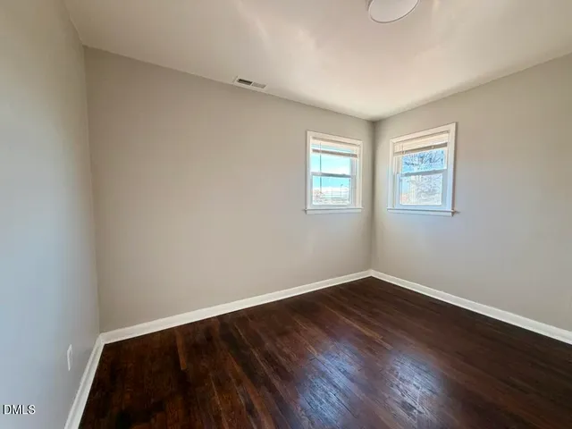 $1,100 | 910 East Divine Street, Dunn, NC 28334