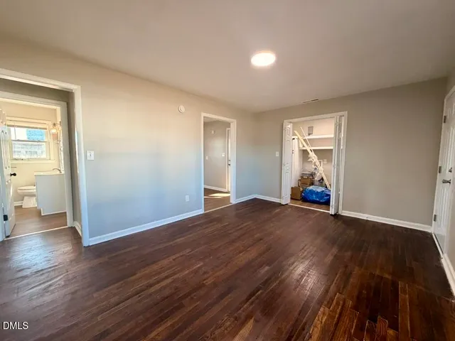 $1,100 | 910 East Divine Street, Dunn, NC 28334