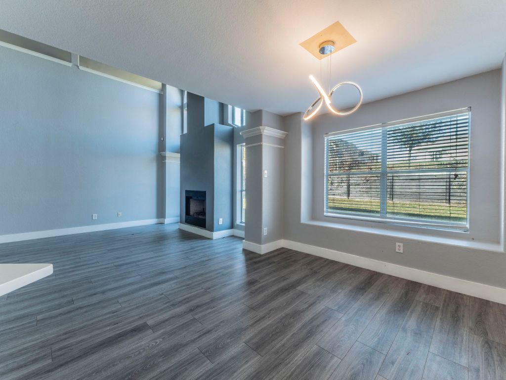 924 Satellite View Round Rock, TX 78665 - Photo 10 of 30 Dining room view from kitchen