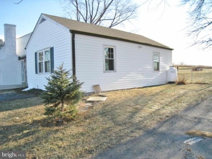 8438 Summit Point Road Charles Town, WV 25414 - Photo 20 of 20 Exterior #3