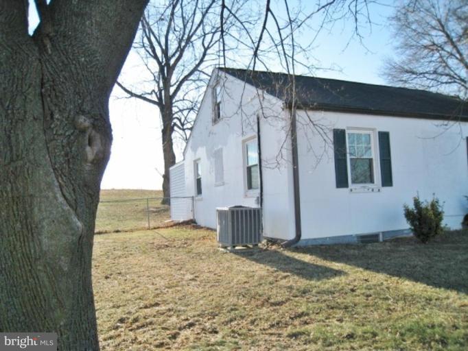 8438 Summit Point Road Charles Town, WV 25414 - Photo 9 of 20 Exterior #2
