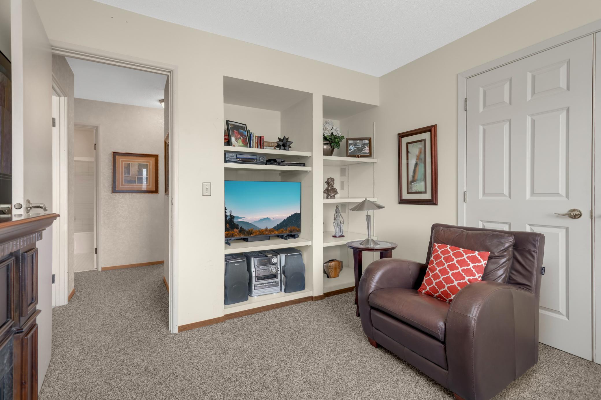 179 Little Canada Road East, Unit 327 Little Canada, MN 55117 - Photo 21 of 46
