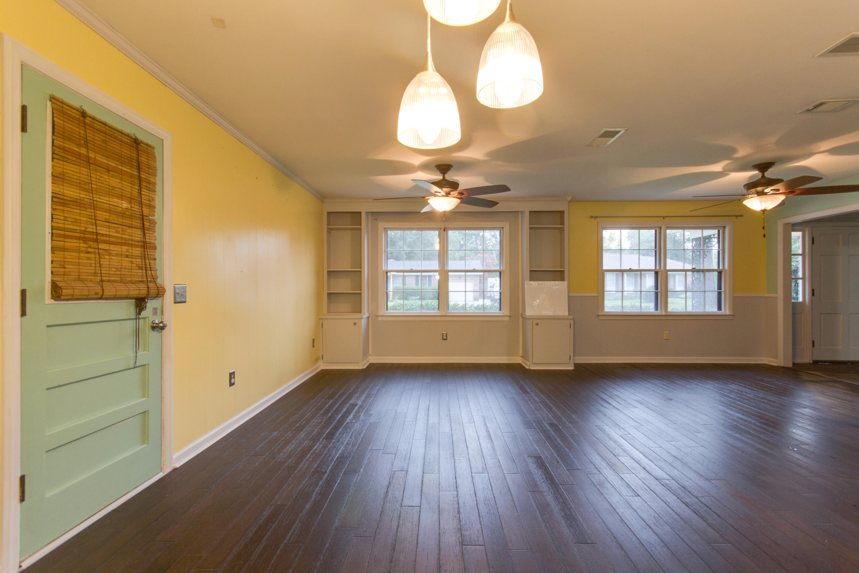 1016 Foxcroft Road Charleston, SC 29412 - Photo 12 of 27 ck1707071-1011