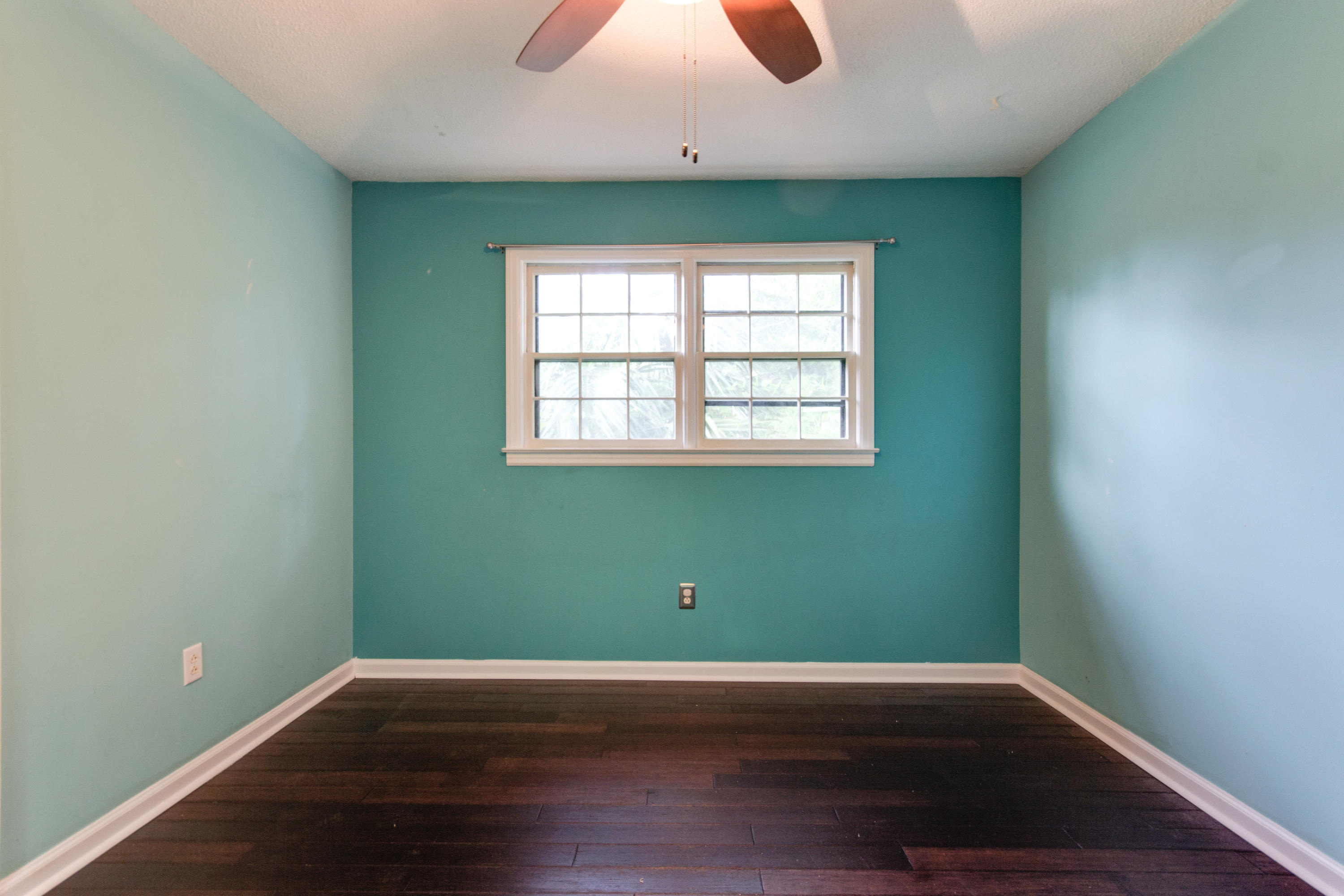 1016 Foxcroft Road Charleston, SC 29412 - Photo 19 of 27 ck1707071-1020