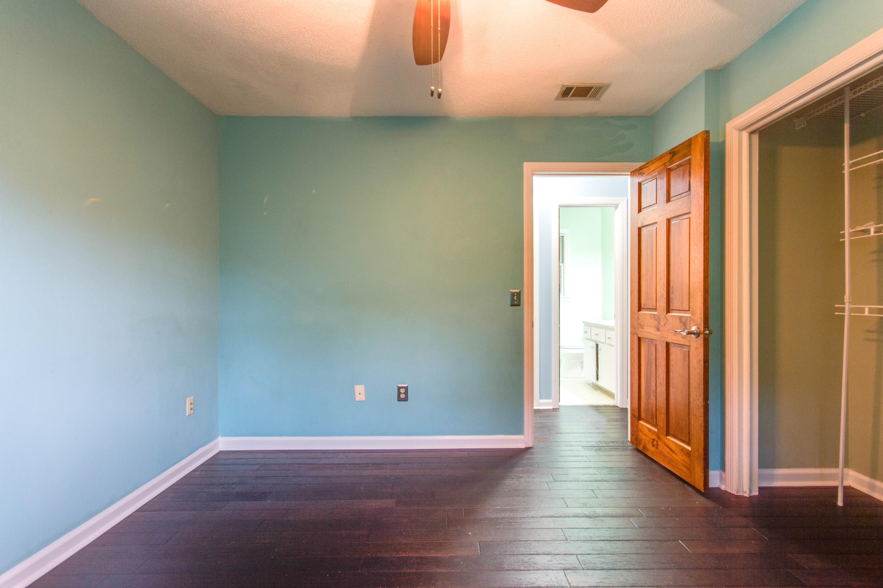 1016 Foxcroft Road Charleston, SC 29412 - Photo 20 of 27 ck1707071-1021