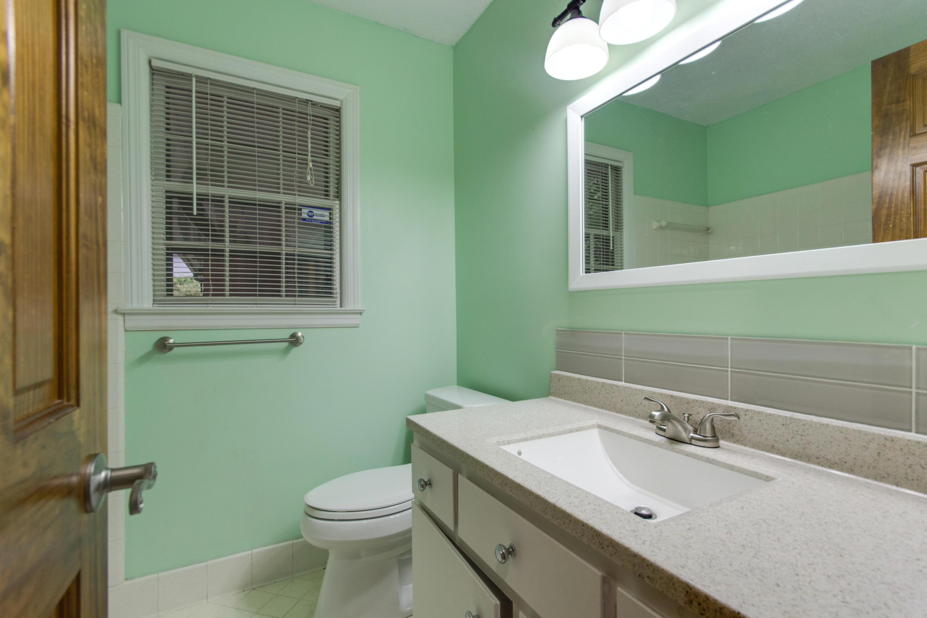 1016 Foxcroft Road Charleston, SC 29412 - Photo 24 of 27 ck1707071-1025