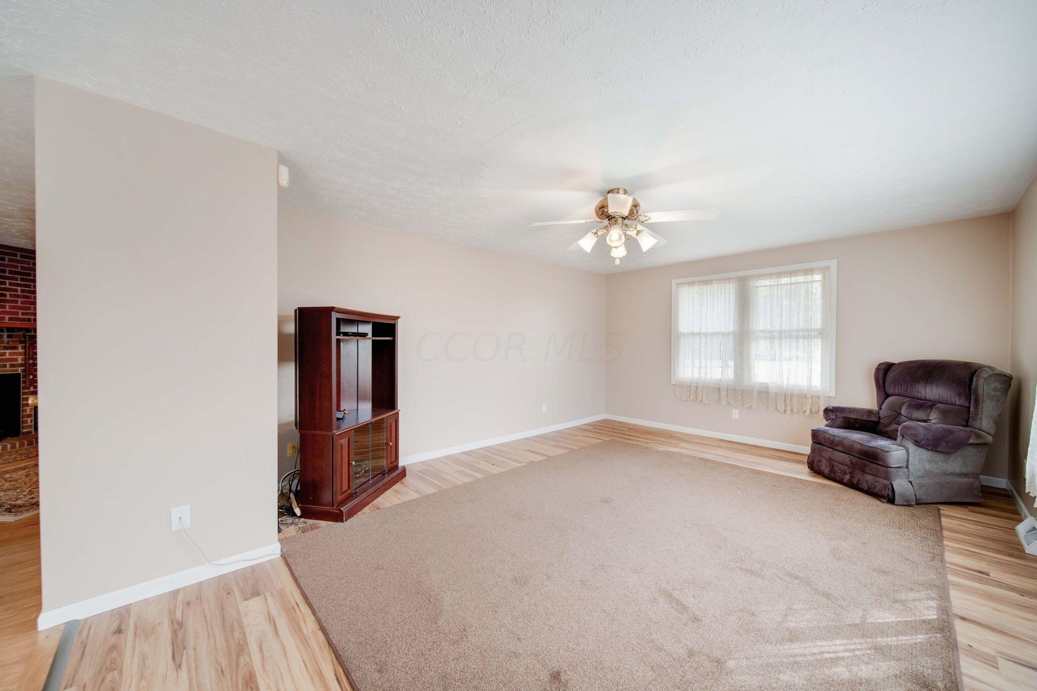 6073 Wickham Road Sycamore, OH 44882 - Photo 20 of 55 25-web-or-mls-DSC06691_2_3