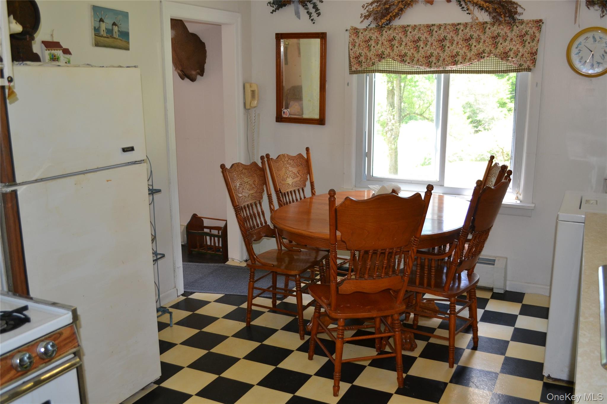549 Gavette Road Roscoe, NY 12776 - Photo 17 of 26 Eat in Kitchen