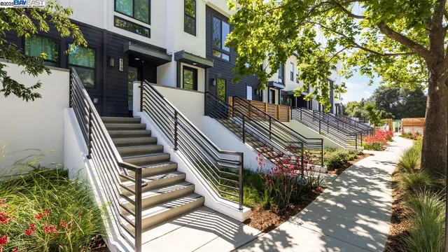 $1,296,092 | 982 Harcot Court, San Jose, CA 95133