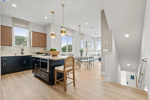 $1,296,092 | 982 Harcot Court, San Jose, CA 95133