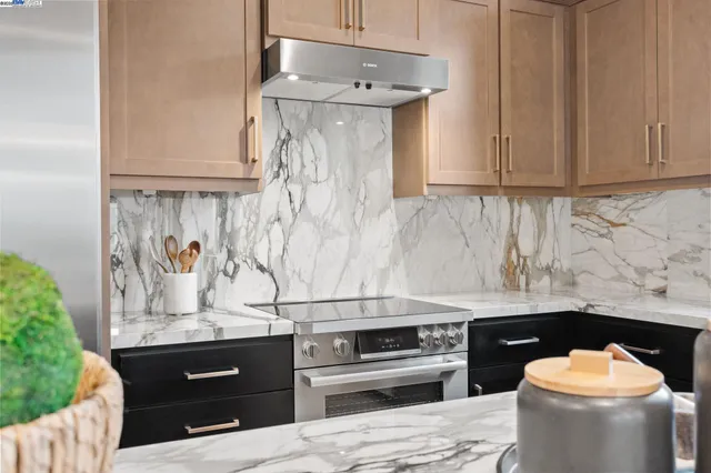 $1,296,092 | 982 Harcot Court, San Jose, CA 95133