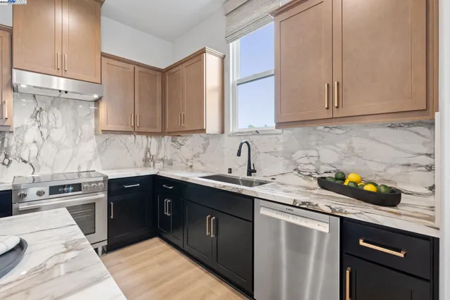 $1,296,092 | 982 Harcot Court, San Jose, CA 95133