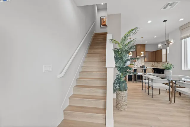 $1,296,092 | 982 Harcot Court, San Jose, CA 95133