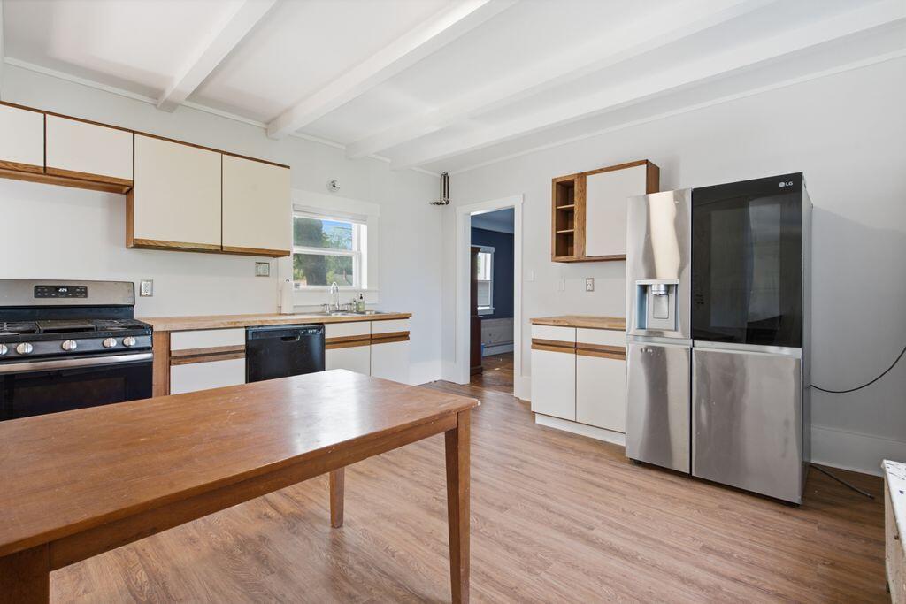 29 Corliss Street Bath, ME 04530 - Photo 13 of 37 Kitchen