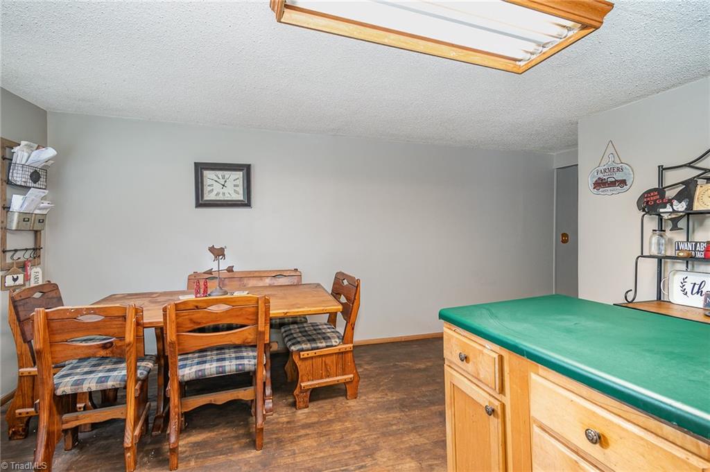 2724 Simpson Mill Road Mount Airy, NC 27030 - Photo 11 of 25 Gallery Image 11