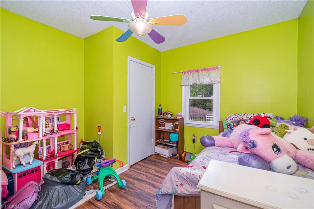 2724 Simpson Mill Road Mount Airy, NC 27030 - Photo 16 of 25 Gallery Image 16