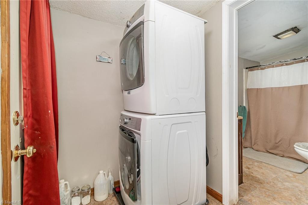2724 Simpson Mill Road Mount Airy, NC 27030 - Photo 19 of 25 Gallery Image 19