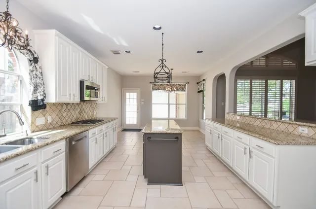 $4,000 | 22402 Caroline Chase Court, Katy, TX 77494