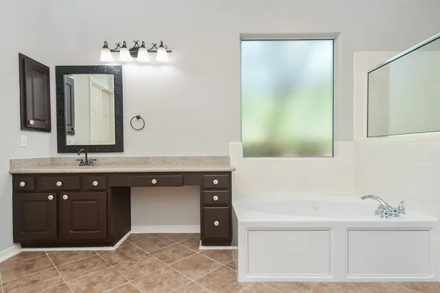 $4,000 | 22402 Caroline Chase Court, Katy, TX 77494