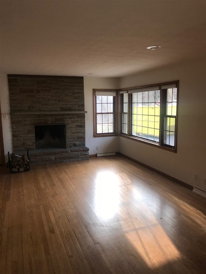 1243 East Matlock Road Bloomington, IN 47408 - Photo 2 of 7