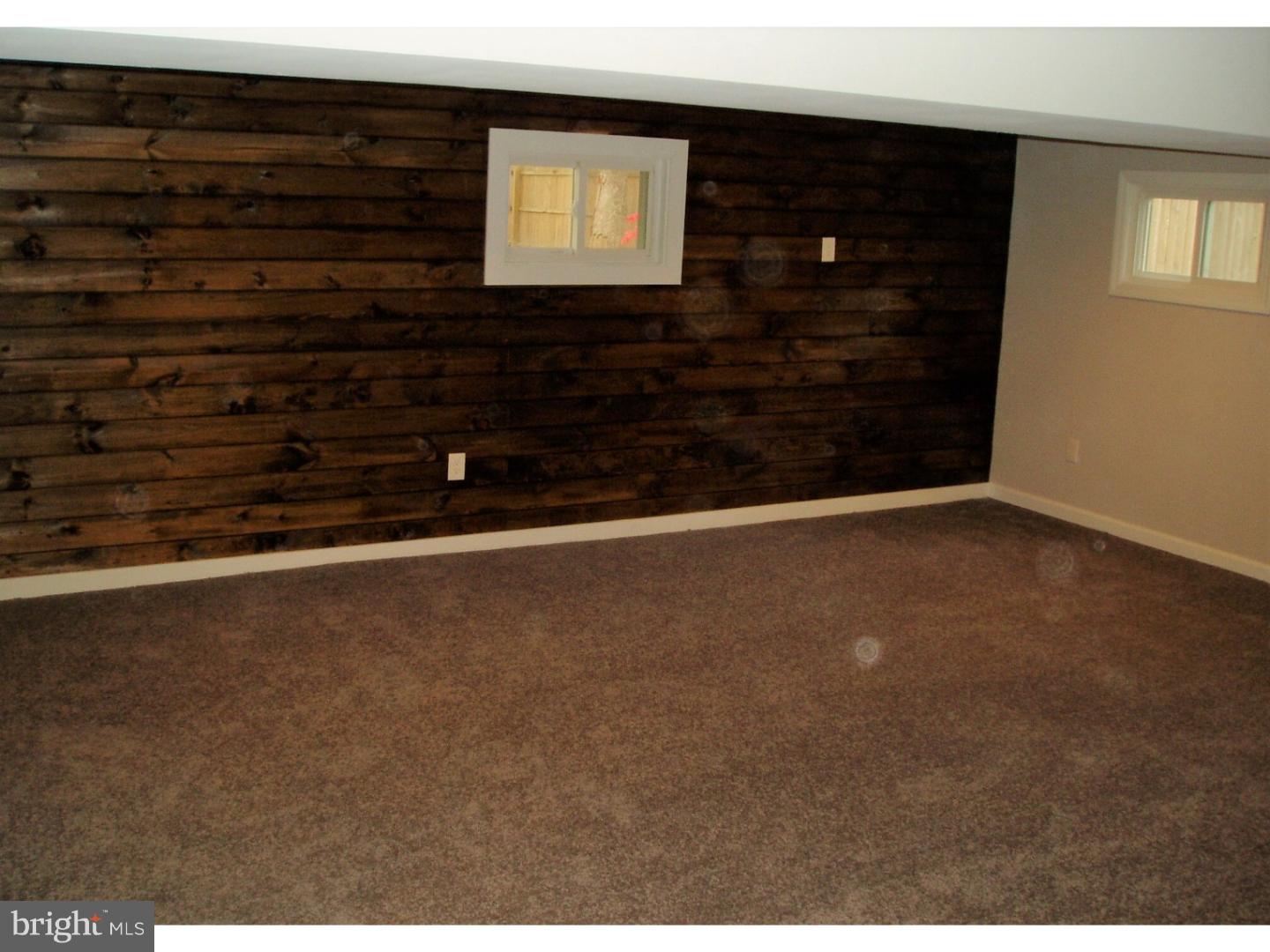 255 Peppermill Road West Berlin, NJ 08091 - Photo 16 of 22 Family Room