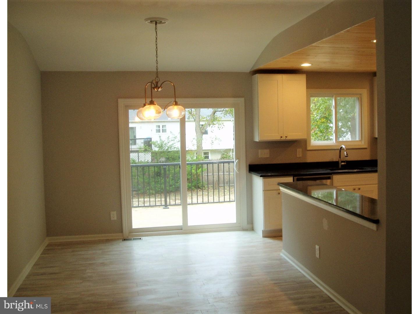 255 Peppermill Road West Berlin, NJ 08091 - Photo 6 of 22 Dining Room