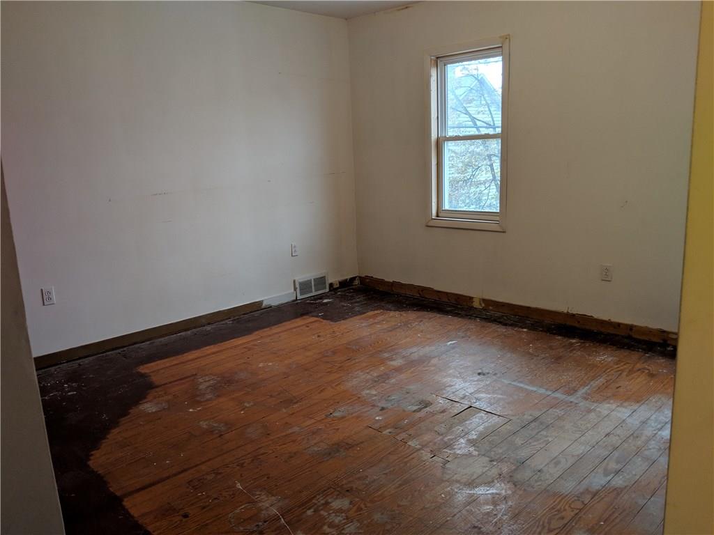 95 Orchard Street McKees Rocks, PA 15136 - Photo 11 of 19 Gallery Image 11