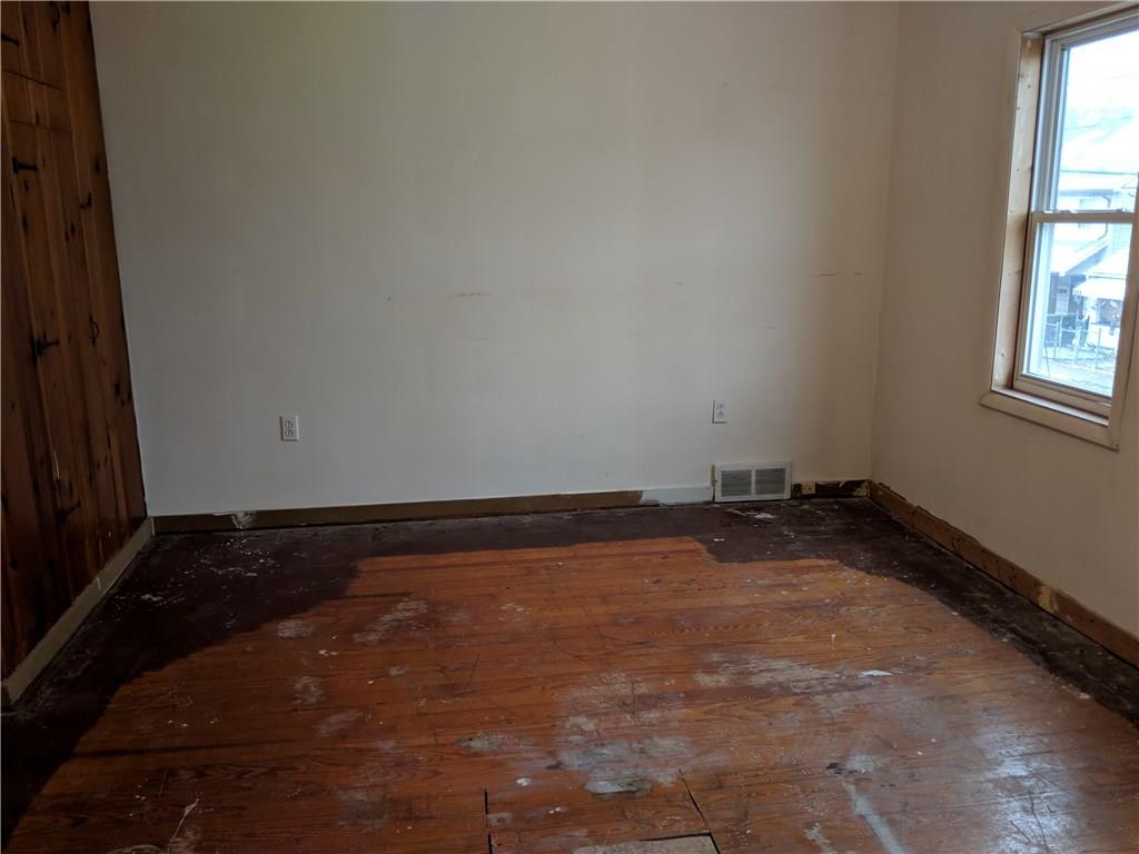 95 Orchard Street McKees Rocks, PA 15136 - Photo 12 of 19 Gallery Image 12