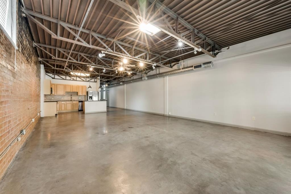 2700 Live Oak Street, Unit 101 Dallas, TX 75204 - Photo 8 of 29 a view of storage and utility room