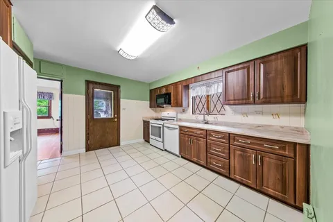 $330,000 | 3130 North Monitor Avenue, Chicago, IL 60634