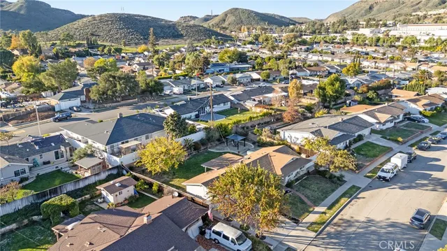 $949,000 | 723 Gerst Drive, Newbury Park, CA 91320