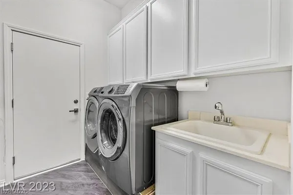 $3,800 | 8086 Lapis Harbor Avenue, Las Vegas, NV 89117