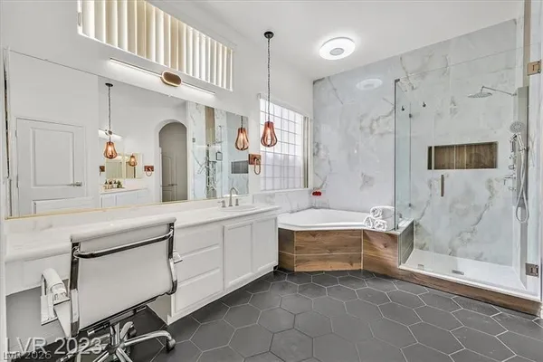 $3,800 | 8086 Lapis Harbor Avenue, Las Vegas, NV 89117