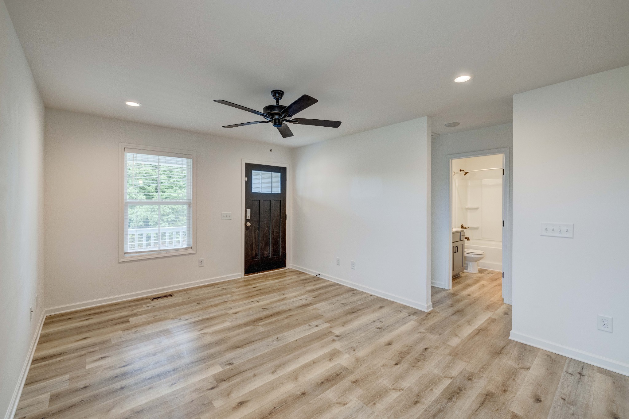 408 East 16th Avenue Springfield, TN 37172 - Photo 6 of 31 Gallery Image 6