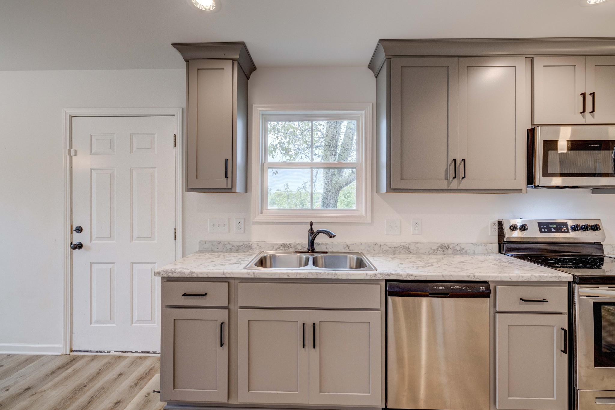 408 East 16th Avenue Springfield, TN 37172 - Photo 10 of 31 Gallery Image 10