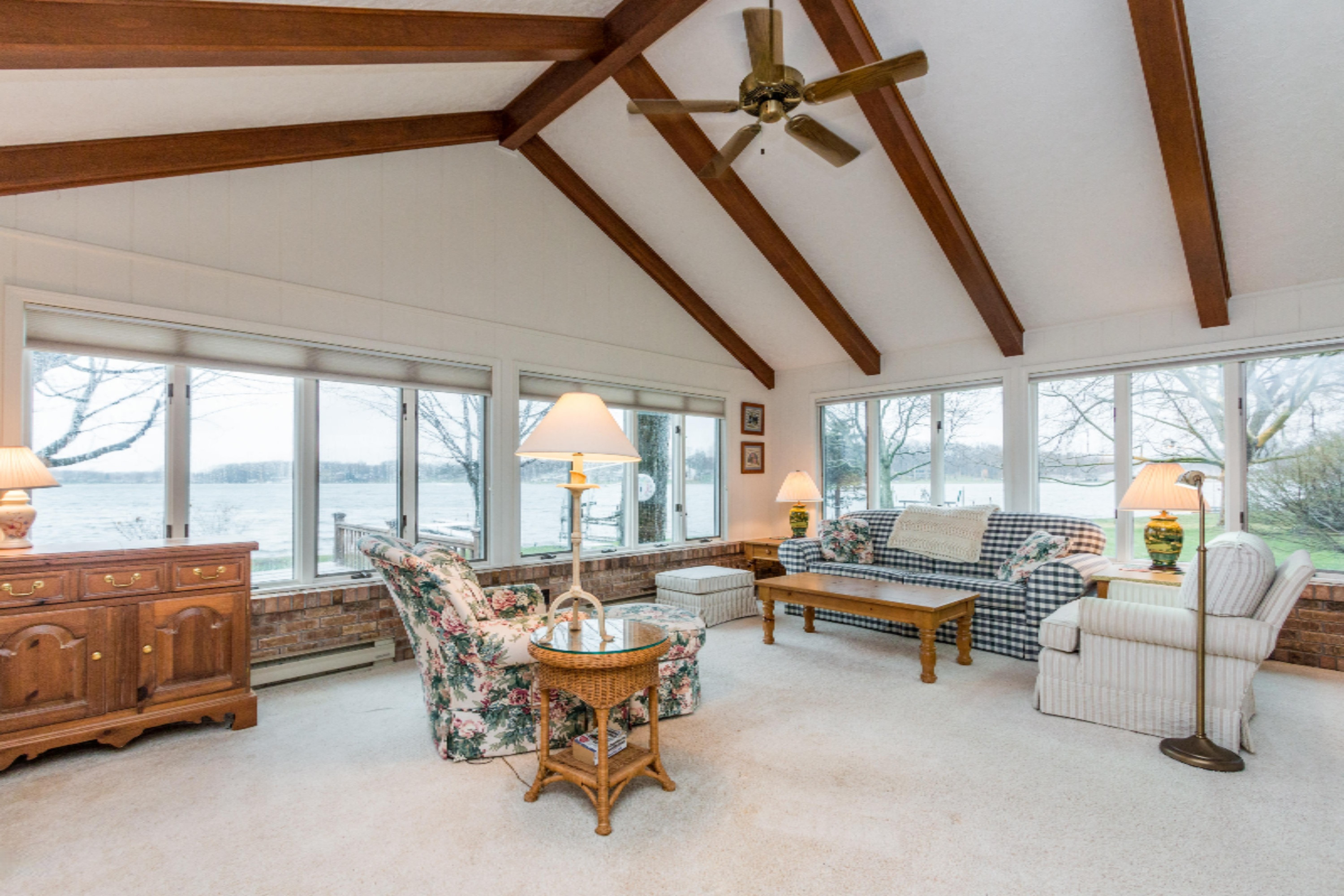12719 Sleepy Hollow Road Three Rivers, MI 49093 - Photo 11 of 32 Great Room