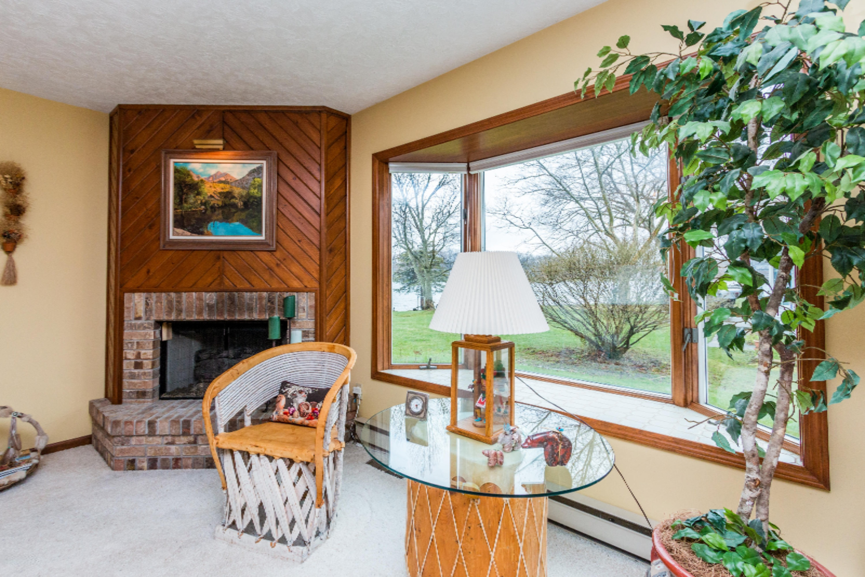 12719 Sleepy Hollow Road Three Rivers, MI 49093 - Photo 15 of 32 Living Room View